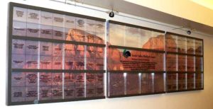 acrylic donor recognition display